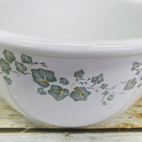 Corelle Coordinates CALLAWAY Green Ivy Stoneware 1.5Qt Tab Handle Casserole Dish - Picture 11 of 13